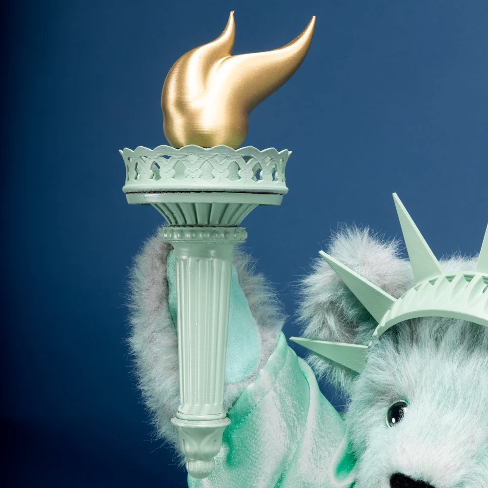15 In. Limited Edition Statue of Liberty Bear - Image 7